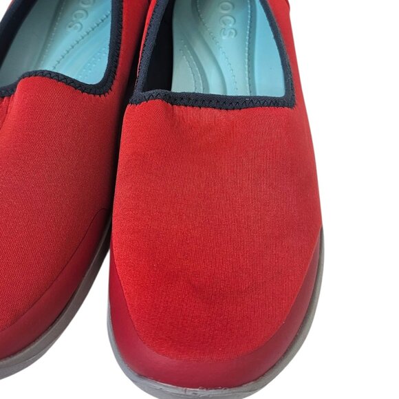 CROCS Womens Busy Day Stretch Skimmer Slip On Shoe, Red, Pull On, Size 7 - Picture 4 of 7